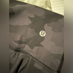 Lululemon wunder under train HR tight. 25 inch. Size 8. Camel multi gray.